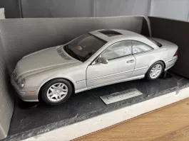 Mercedes-Benz CL500 (C215) 1/18 Autoart!