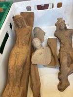 Alte Holzfiguren/Skulpturen zum Restaurieren, Schnitzen