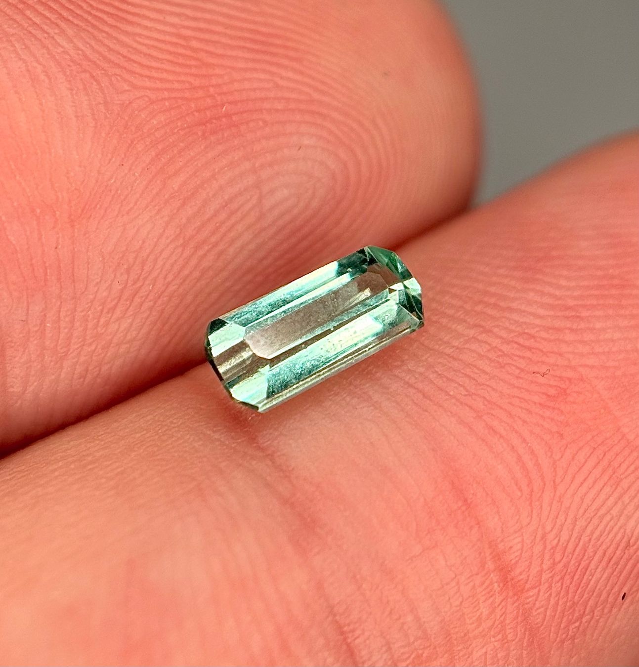 Pietre preziose: Ab 1 Fr. - 0.59 ct Turmalin Edelstein aus Afghanistan – Nuovo (secondo la descrizione) da Mauren venduto da LieGems 4