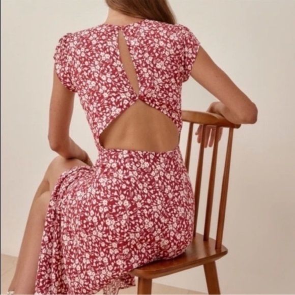 Reformation Vestiti: Reformation Summer Midi Dress – Usato da St.Josefen venduto da lop_lh8d 3