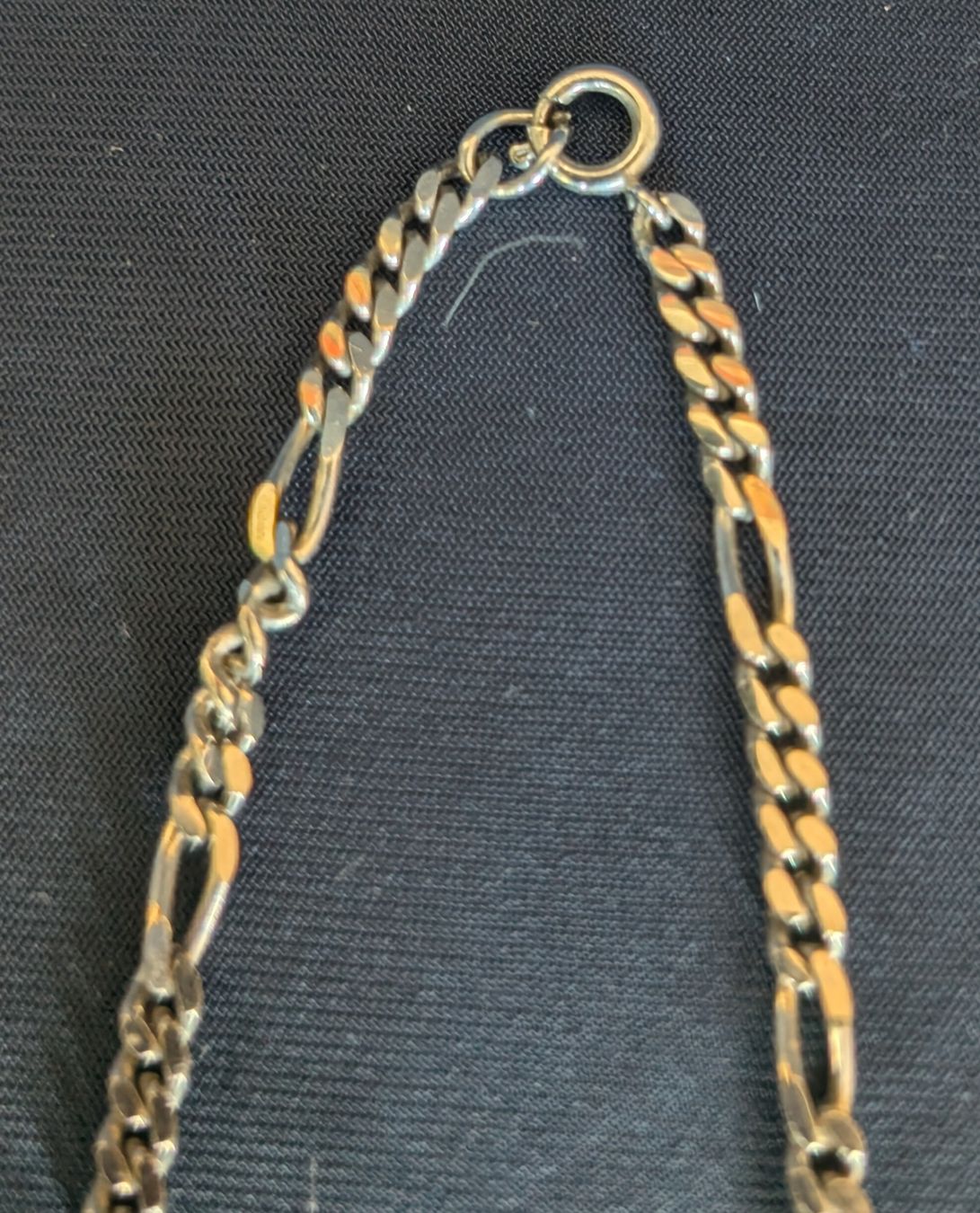 Catenine: Lange silberfarbene Figarokette – Usato da Münsingen venduto da Rehtre 1