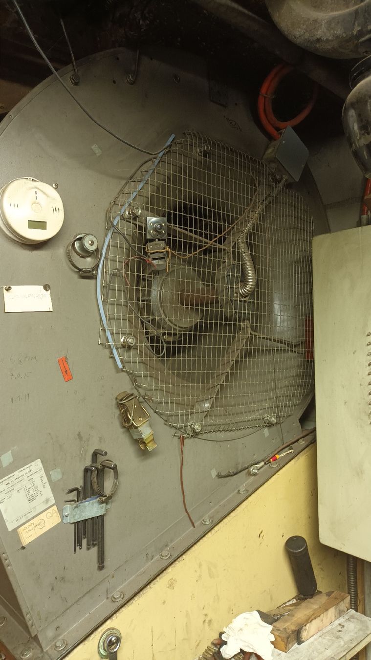 Ventilatori: Ventilator Masse ca 78x95x105 cm – Usato da Schüpbach venduto da Repeller66