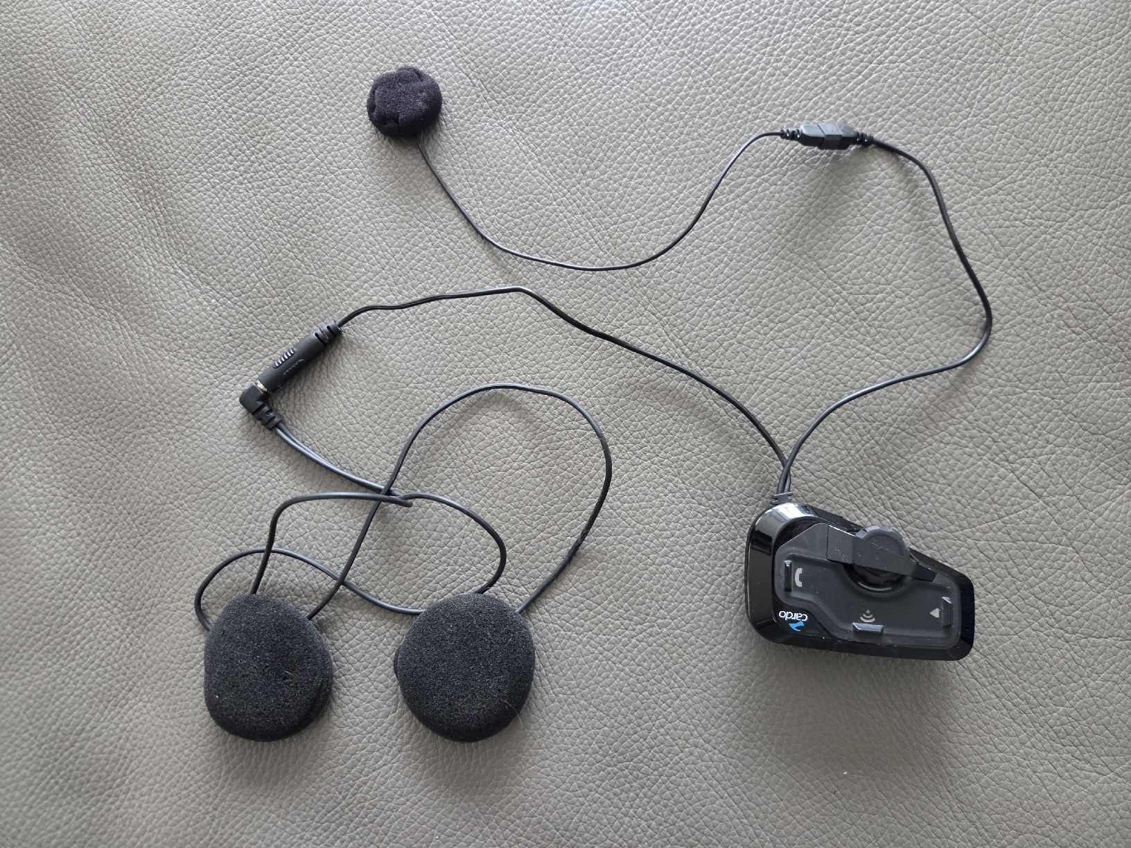 Cardo Kopfhörer: Intercom moto Cardo Freecom 4+. système de communication – Gebraucht aus Gland von bbibbk