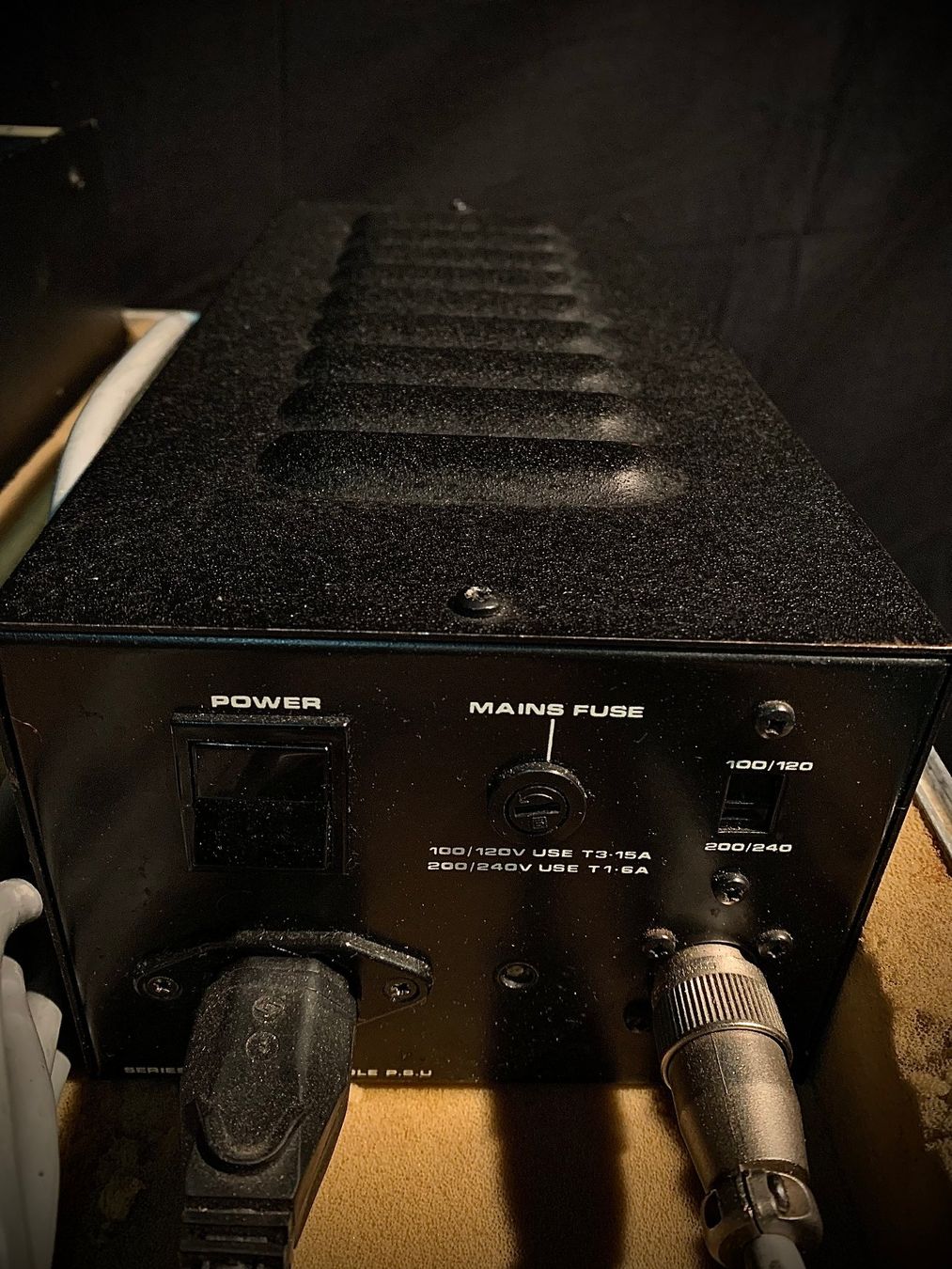 Soundcraft Console di mixaggio: Mixer Soundcraft 200SR 24/4/2 avec Flightcase – Usato da La Chaux-de-Fonds venduto da Simone1180 6