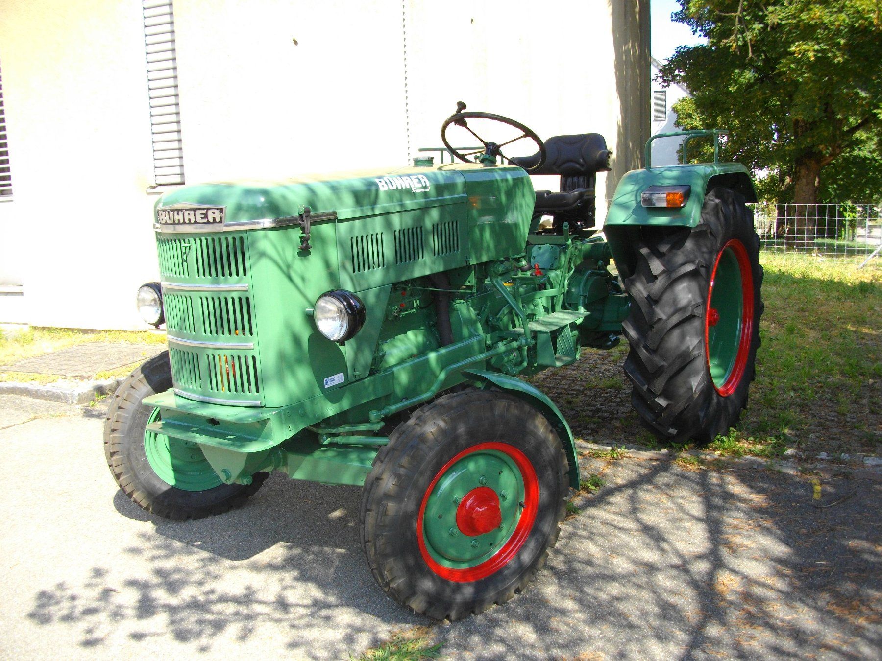 Bührer Tracteurs: Bührer OP 17 – D'occasion à Oetwil am See par Luna519