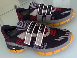 PRADA Logo Crosssection Dopple Strap Low Top Sneaker 41 NEUE