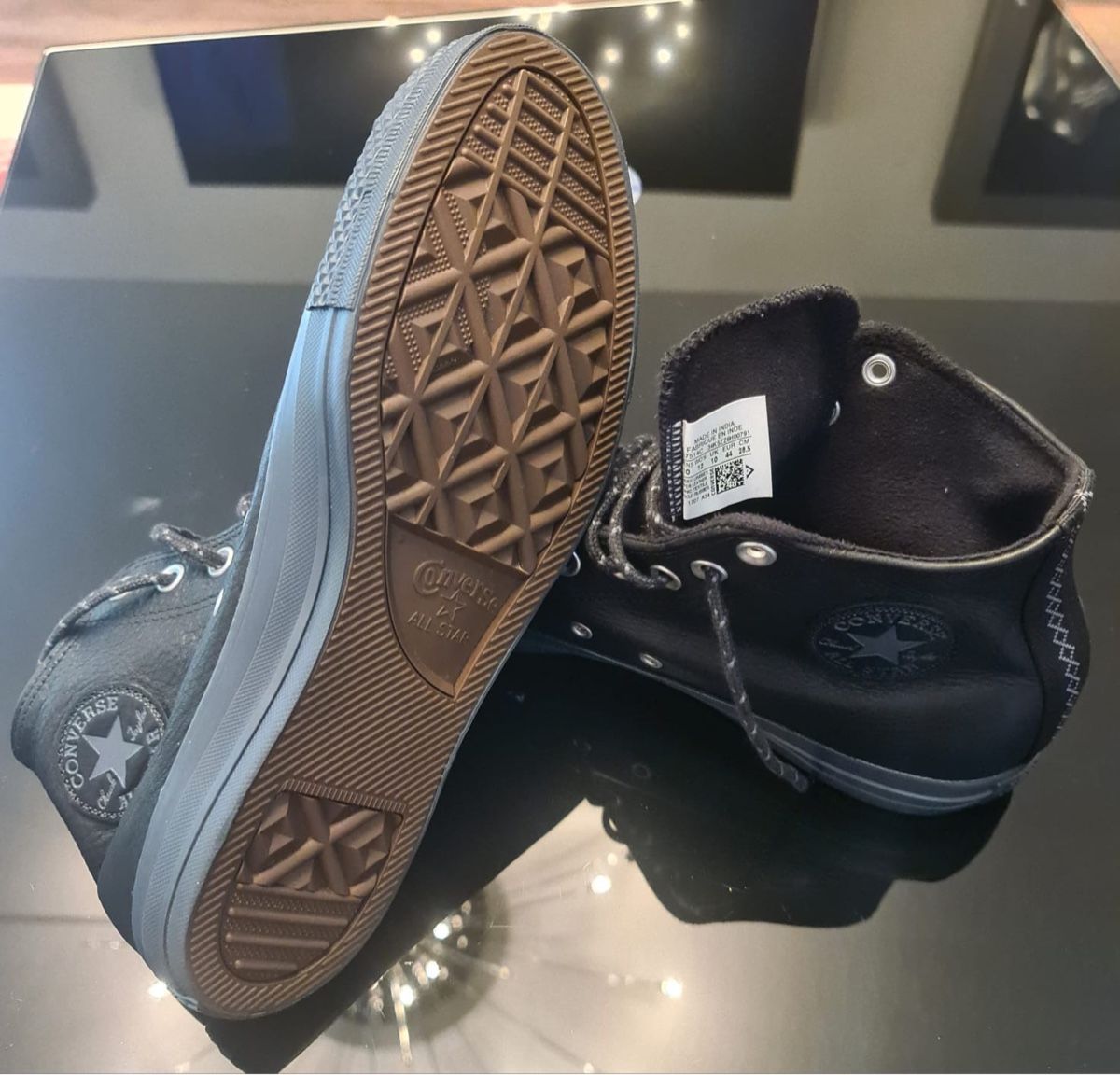 Converse Scarpe da uomo: Original Converse Leder Grösse 44 – Nuovo (secondo la descrizione) da Zürich venduto da ok1 1