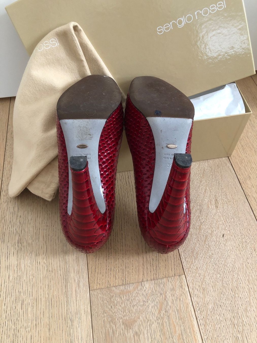 Sergio Rossi Scarpe da donna: Sergio Rossi red pumps – Usato da Zurich venduto da MariaSPO 3