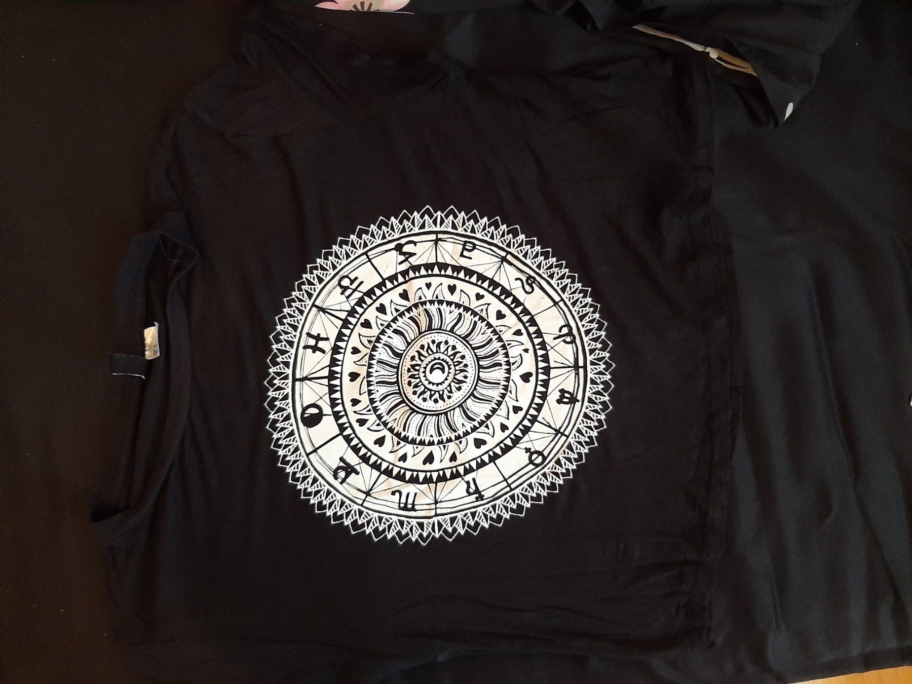 H&M T-Shirts: T-Shirt Top H&M Gr. S – Gebraucht aus Marthalen von Jenny.Z
