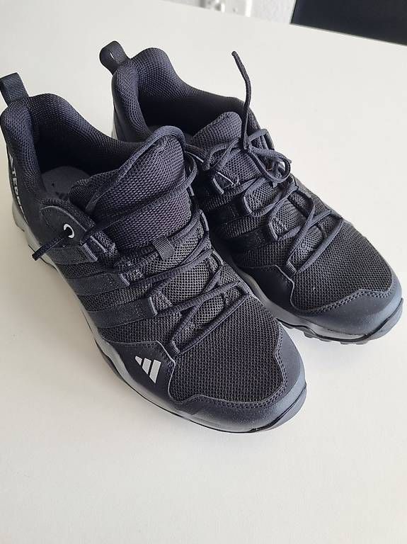 Adidas Scarpe da uomo: Gr. 39 1/3 Adidas Terrex schwarz – Usato da Sutz venduto da Dalilea 2