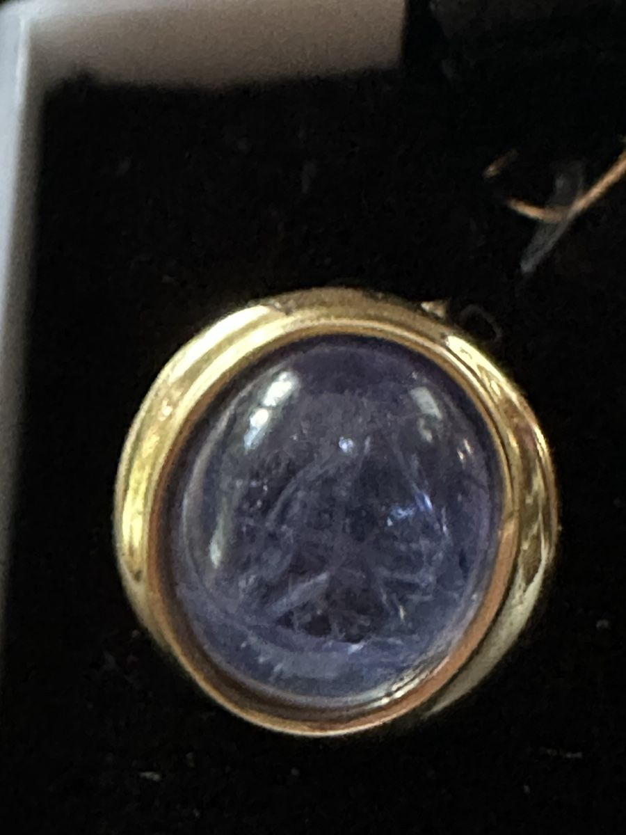 Boucles d'oreille: 14 Karat Ohrstecker mit Amethyst  – D'occasion à Herbriggen par Sehrazade 1