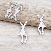 Neues Stanzschablonen-Set 2 sitzende Hasen