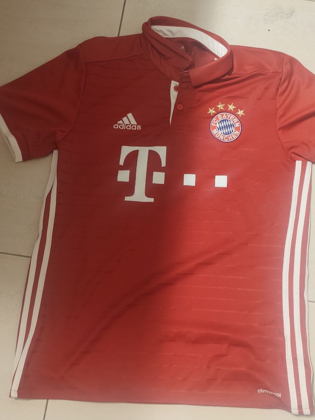 Maillots de corps & Pantalons: Ronaldo,Drogba,Boateng & PSG Trikots – D'occasion à Laupen BE par lte_5wm9 5