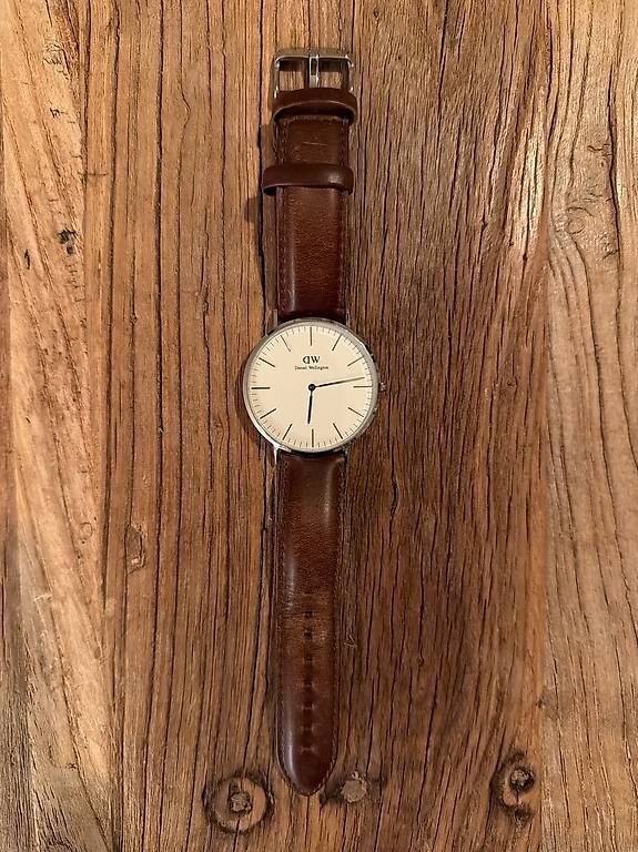 Daniel Wellington Orologi: Schmuckuhr Daniel Wellington – Usato da Kriens venduto da Rina456