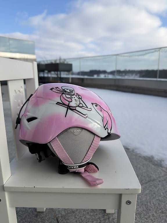 Uvex Casques: Ski Helm Grosse 48-52 – D'occasion à Aeschi SO par Oceana.Indigo 1