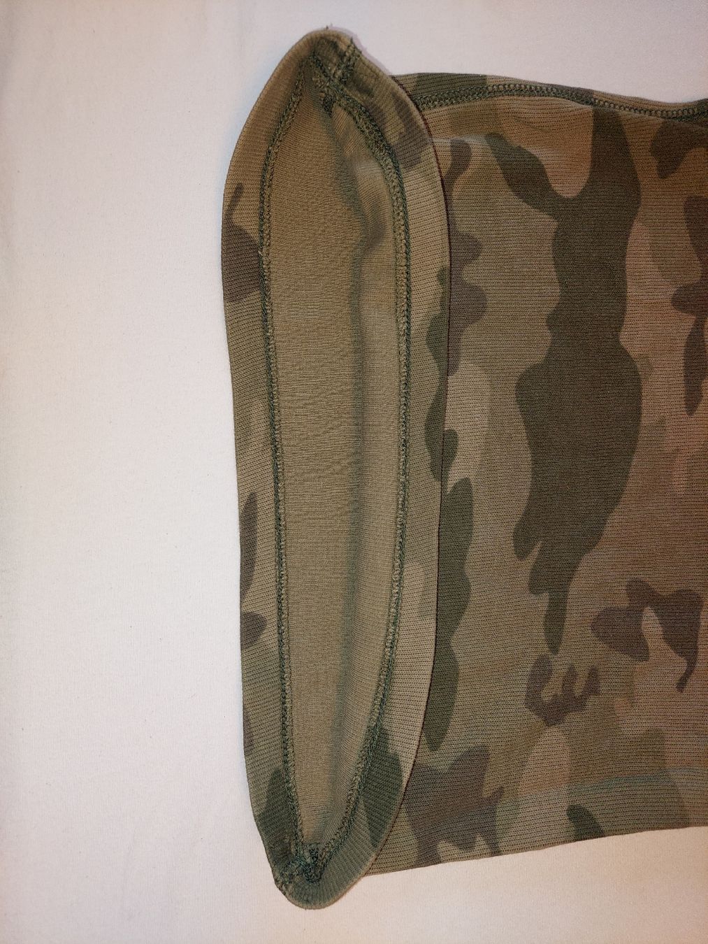 Maglioni & Felpe: Cooles Camouflage Sweatshirt Gr. 98/104 – Usato da Rudolfingen venduto da T.Mueller 3