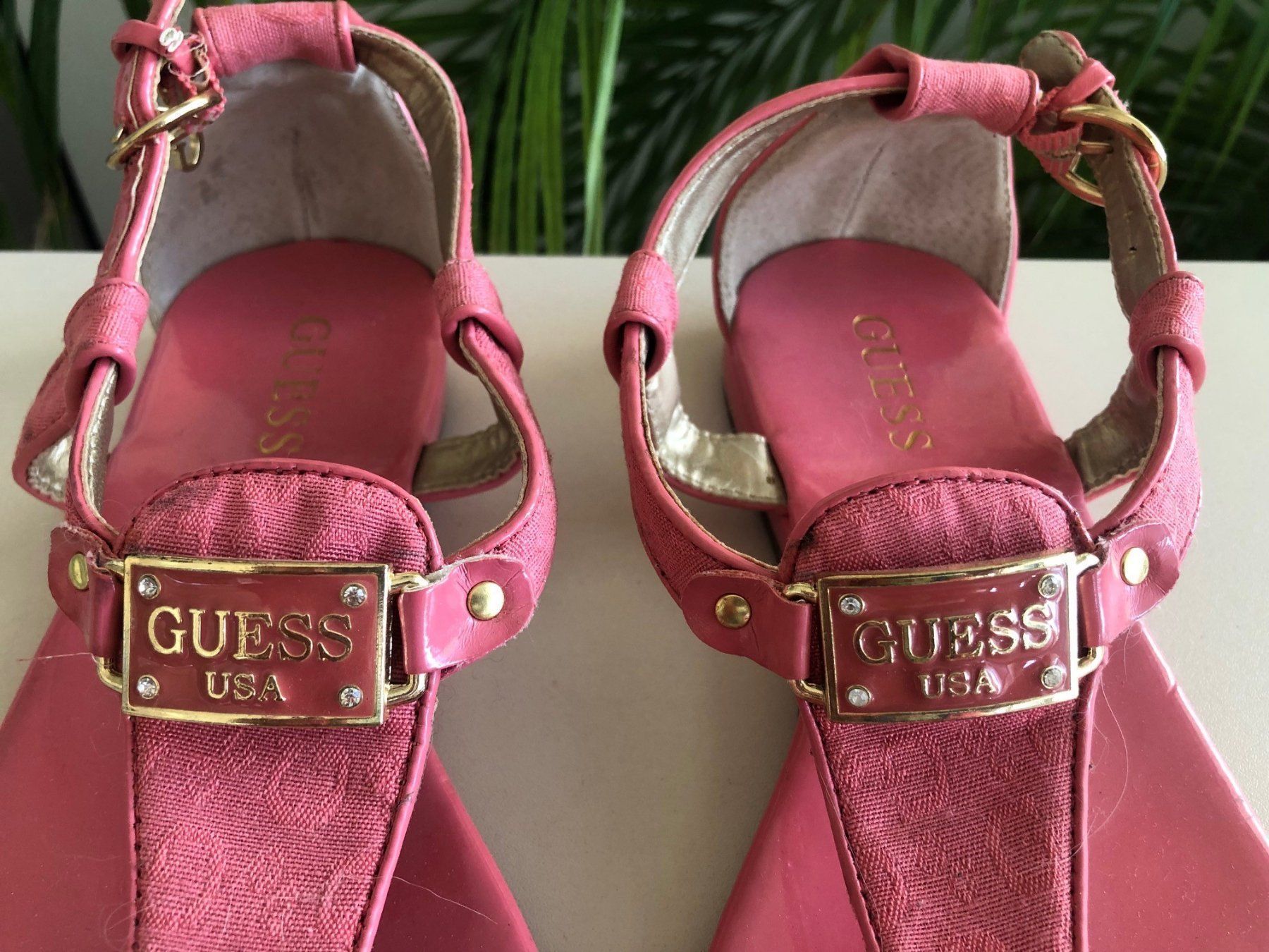 Guess Scarpe da donna: Sandalette  Marke Guess original ! – Usato da Brügg BE venduto da rutschimedizin 1