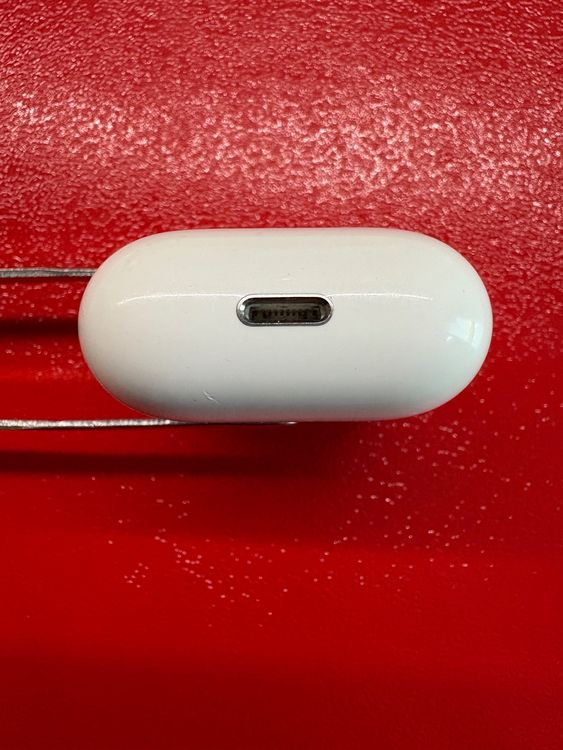 Apple AirPod 2 7