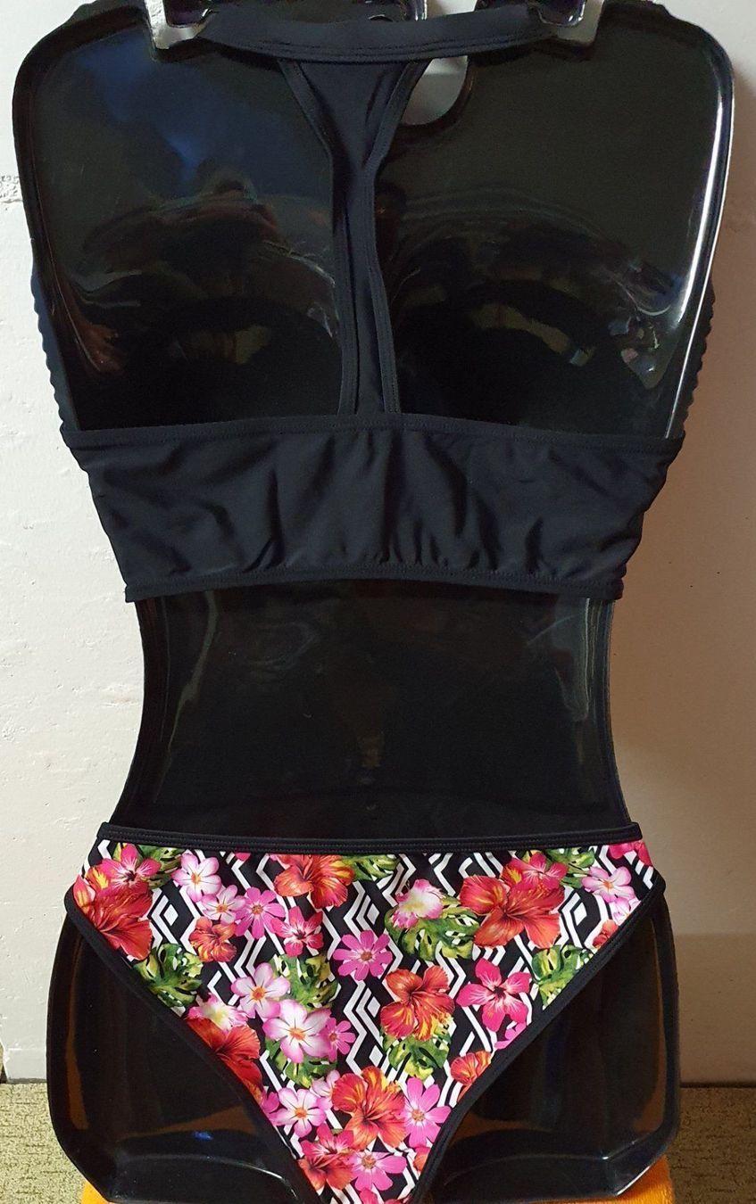 Costumi da bagno & Bikini: Neu: Bikini - Top Oberteil Gr. 40 – Nuovo (secondo la descrizione) da Muri AG venduto da Edlerweiss 3