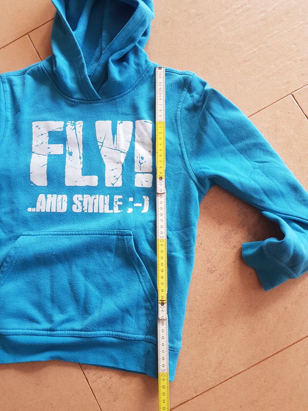 Pullover & Sweatshirts: Kapuzenpullover/ Hoodie Grössev130/140 – Gebraucht aus Thun von lede 2