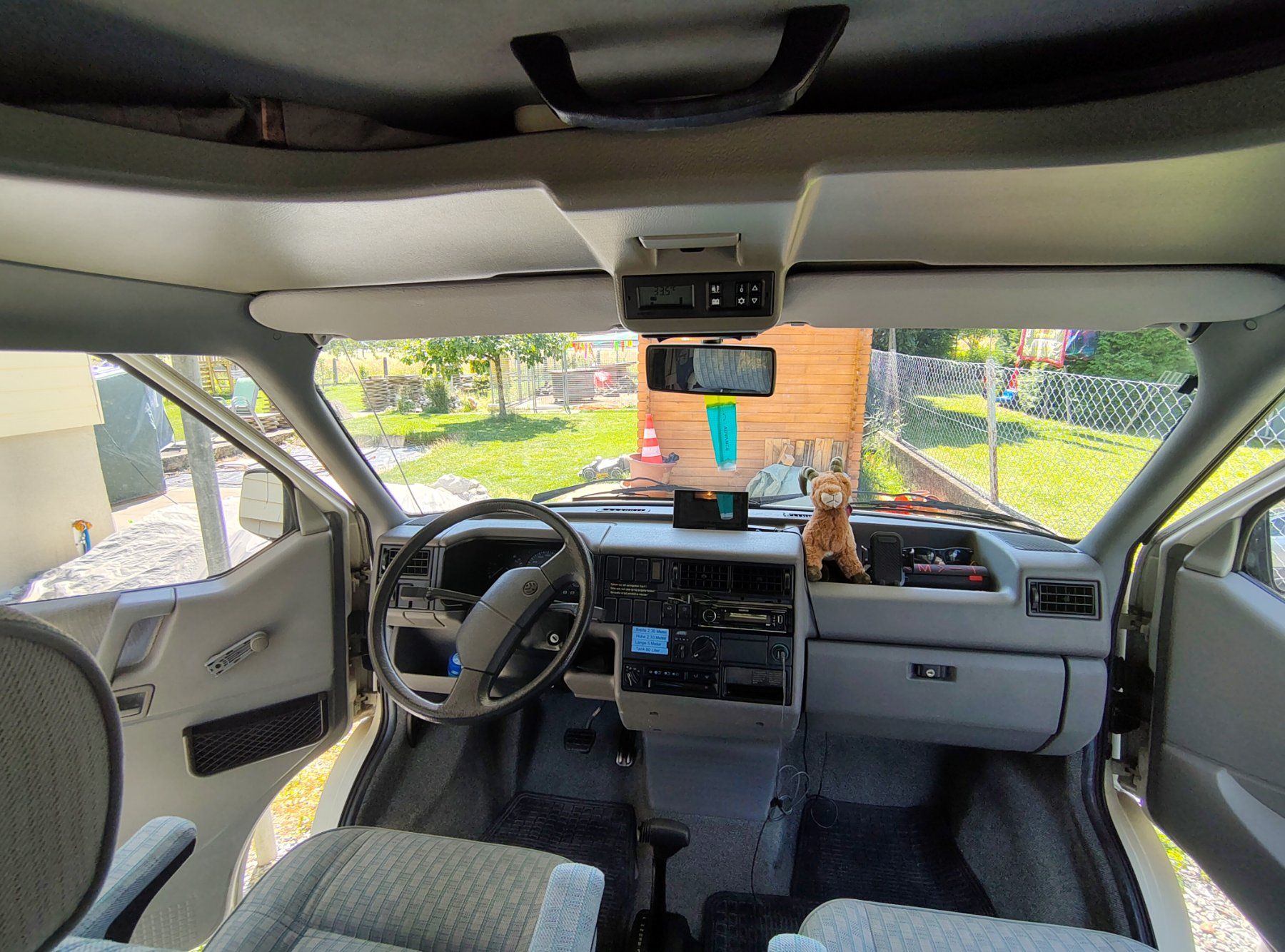 VW Veicoli da campeggio: VW T4 California Old-Timer – Usato da Matten b. Interl venduto da Franklin1289 8