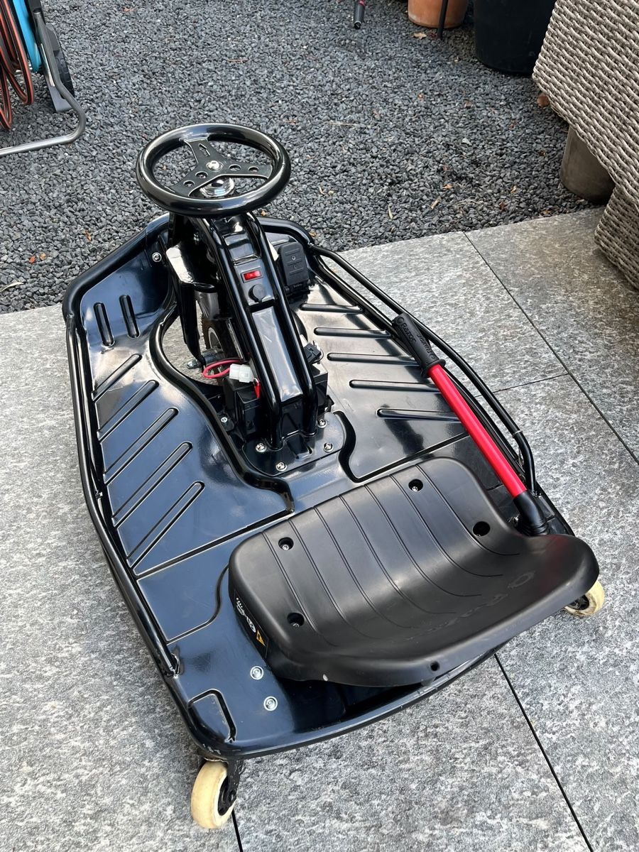 Elektromobile: Razor drift cart – Gebraucht aus Kilchberg ZH von ASC_2020 2