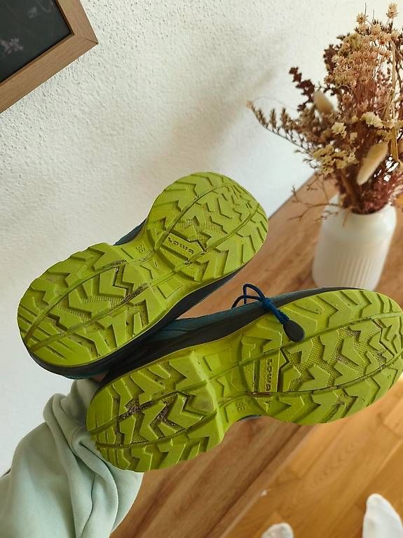 Schuhe für Jungen: Lowa Wanderschuh 36 – Gebraucht aus Kriens von ertus 2
