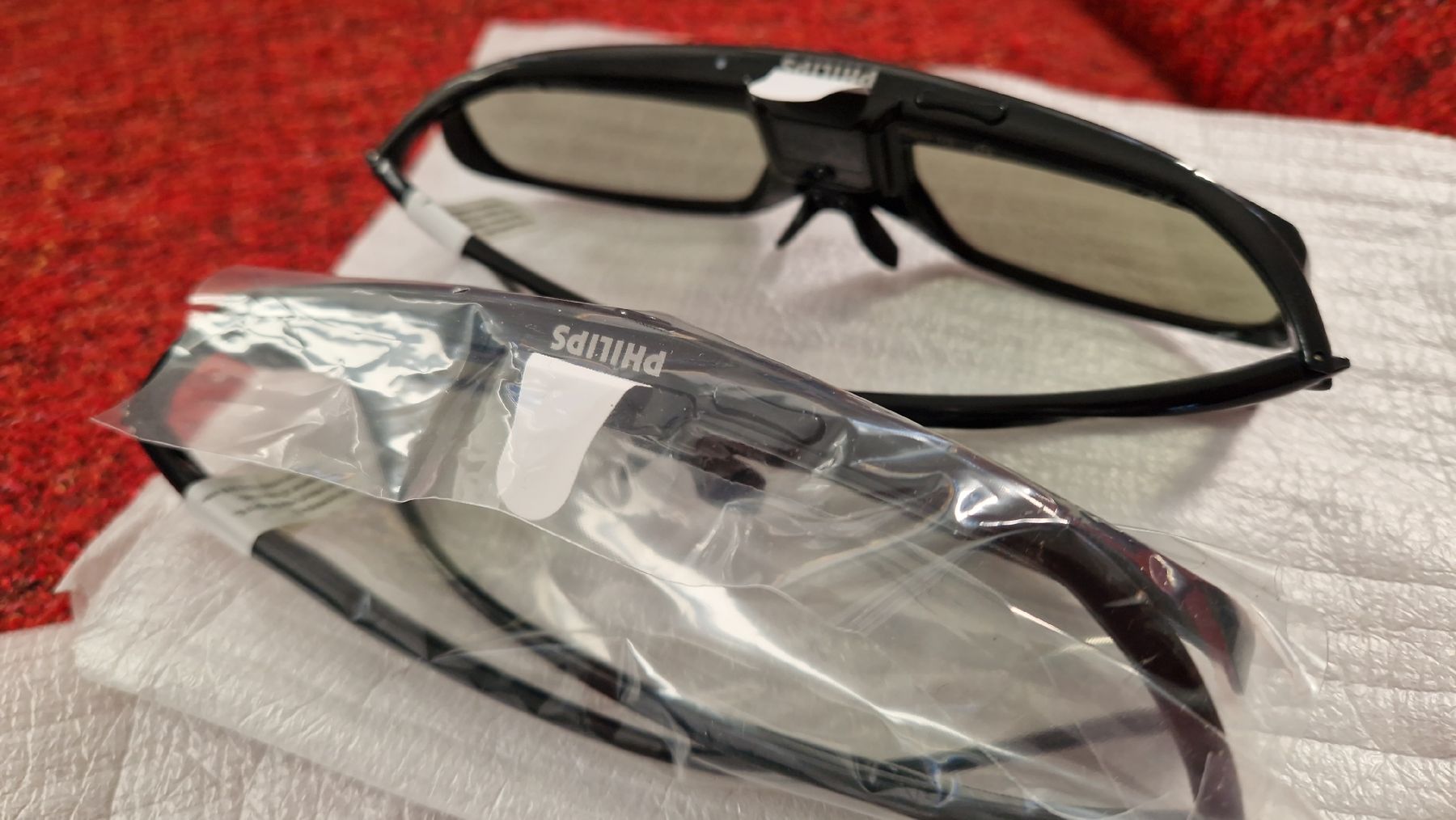 Philips Home Cinema: PHILIPS 3D BRILLEN ( 2X ) – Nuovo (secondo la descrizione) da Zürich venduto da Arianco 1