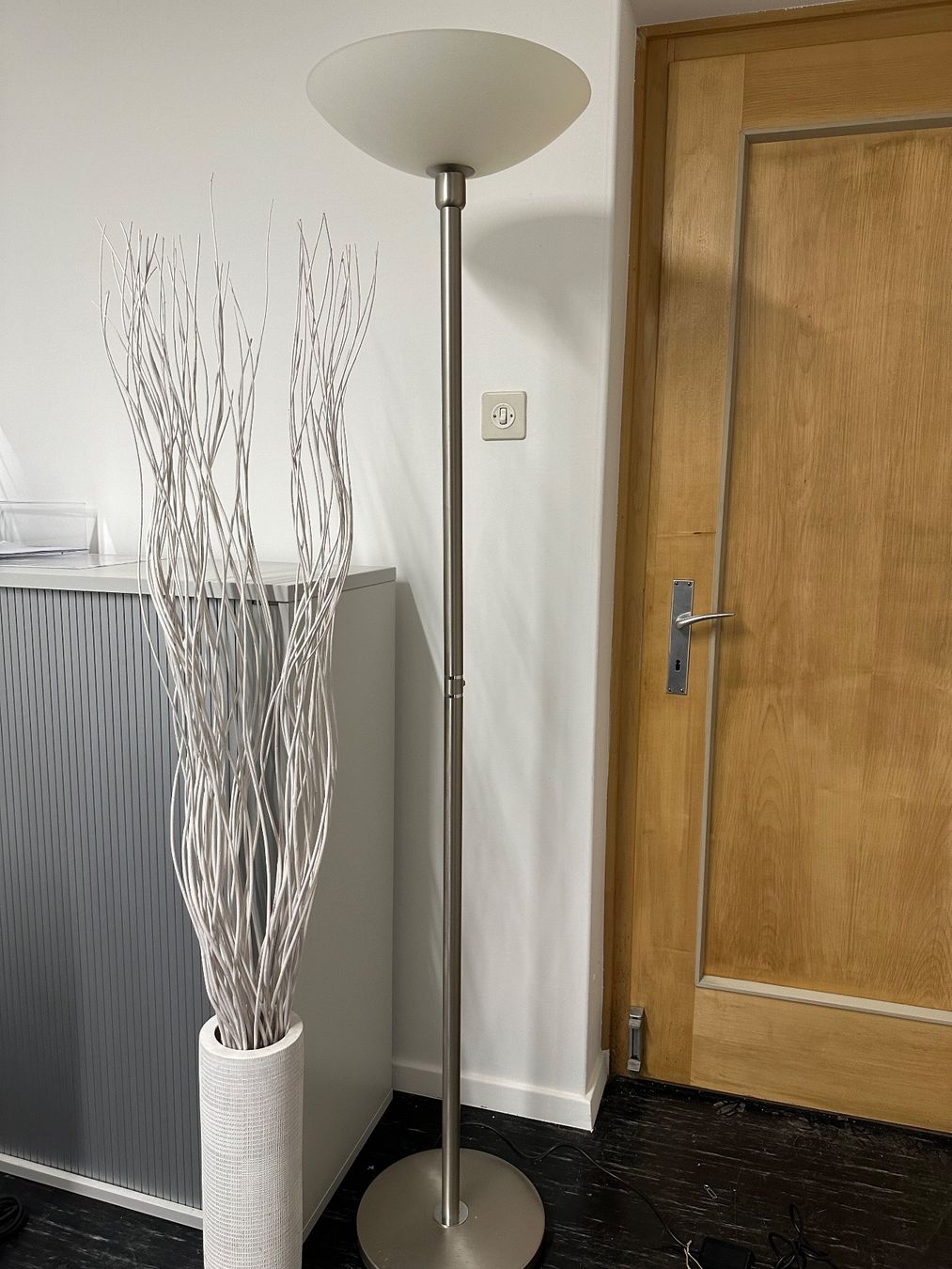 Lampade: neue, grosse Stehleuchte 179cm – Nuovo (secondo la descrizione) da Necker venduto da liq24