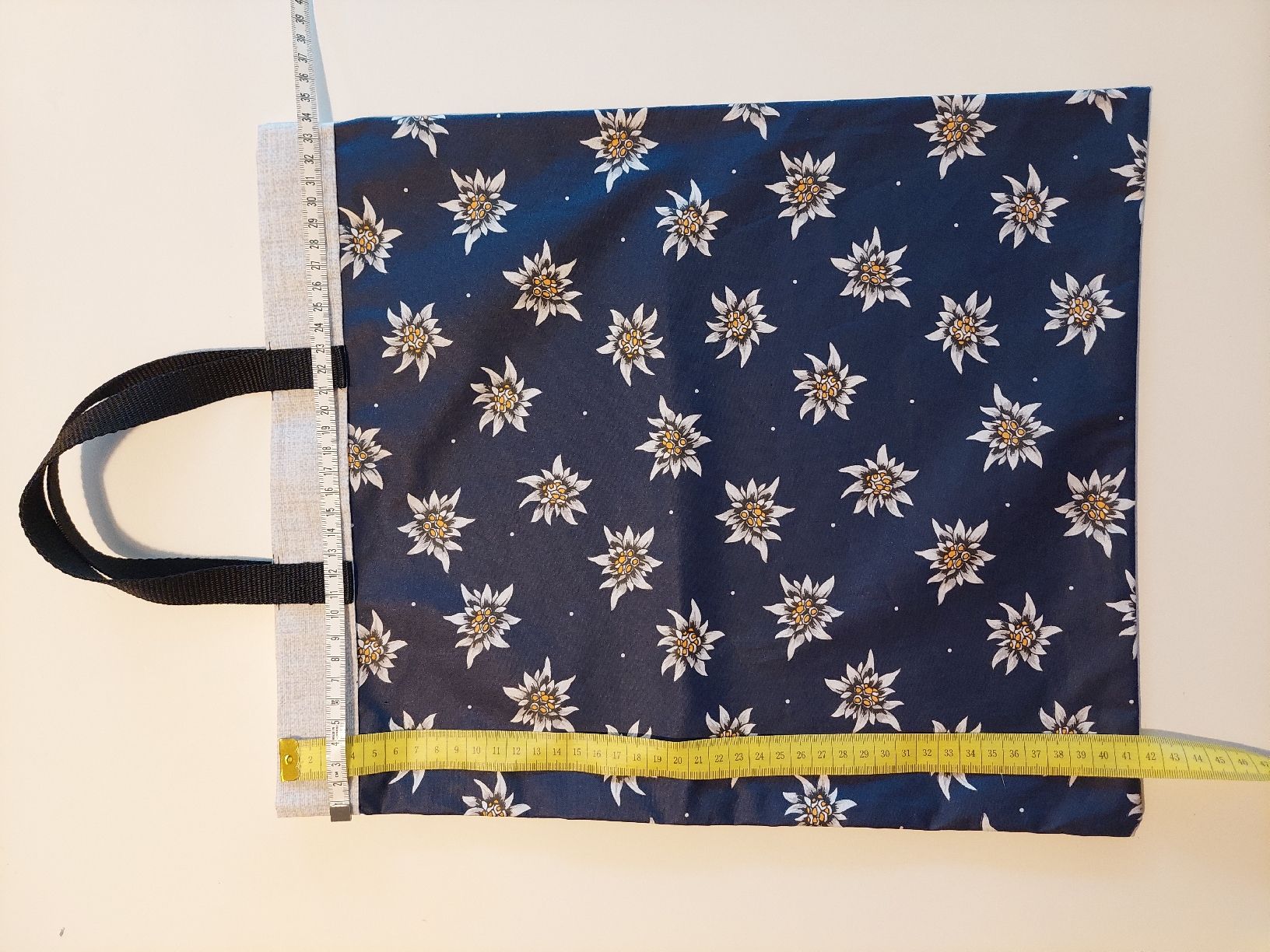 Borse: Edelweiss-Tasche, neue Hand- oder Einkaufs-Tasche – Nuovo e nell'imballaggio originale da Dübendorf venduto da Volino