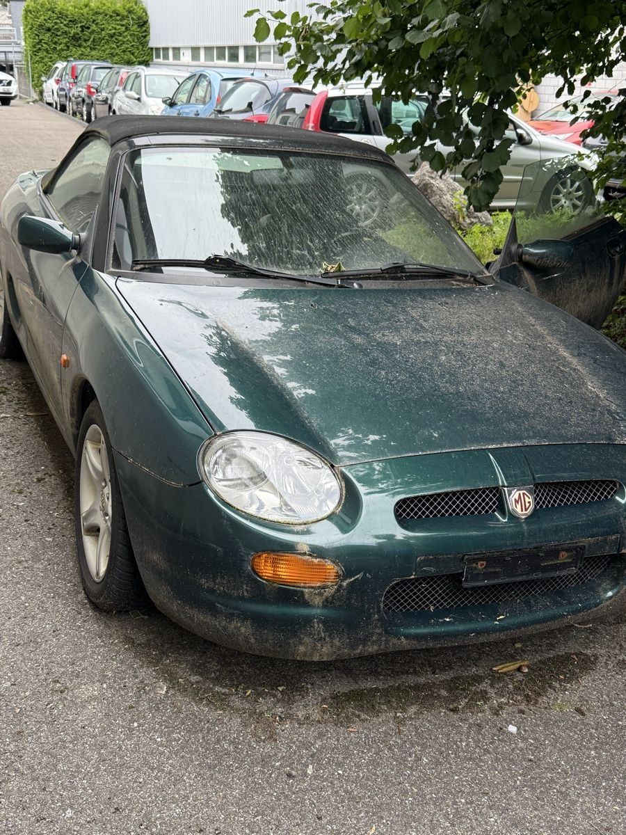 MG Autos: MG F – Défectueux à Mollis par kerns83
