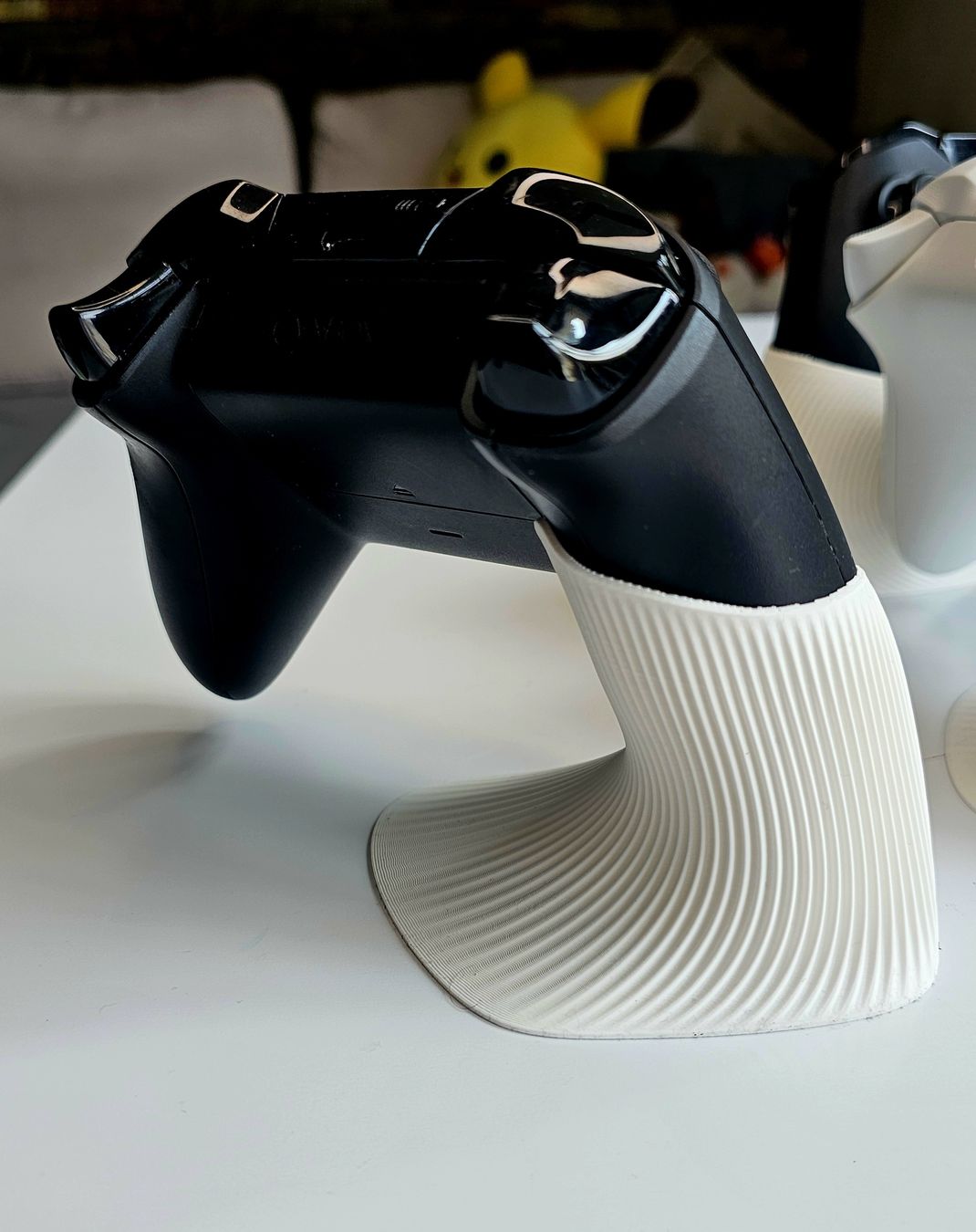 Supporti a parete: Xbox One Controller Halter – Nuovo e nell'imballaggio originale da Steffisburg venduto da dom_5s7n 1