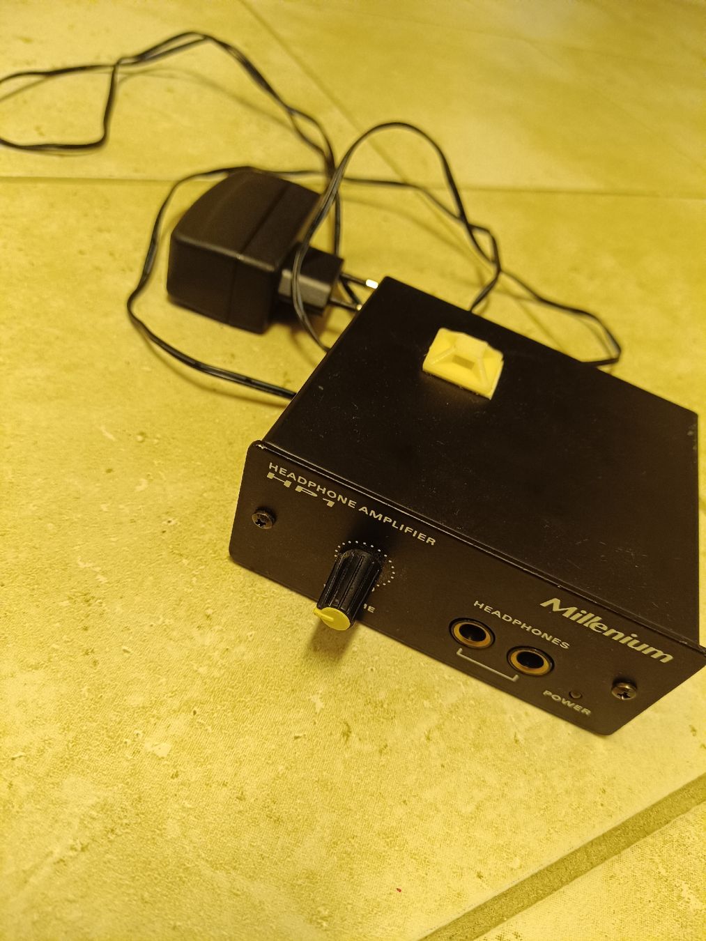 Amplificatori: Kopfhörerverstärker Millenium HP1 schwarz gebraucht – Usato da Arbon venduto da Gatto81 2