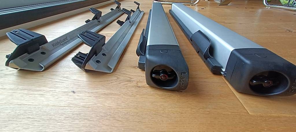 Box & Barriere di sicurezza: Barrières de sécurité pour enfants "Lascal KiddyGuard Avant" – Usato da Corminboeuf venduto da fab_d26y 2