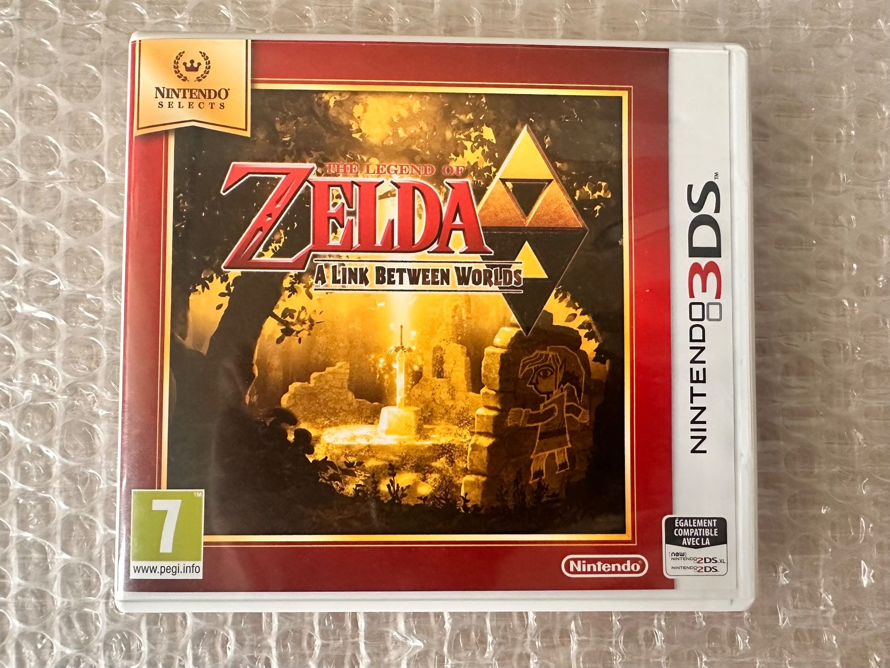Nintendo Giochi: Zelda A Link Between Worlds - Nintendo 3DS – Usato da La Tour-de-Peilz venduto da MD2020