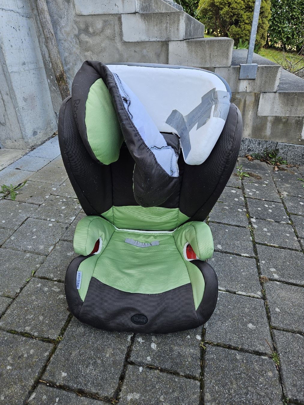 Britax Römer Auto-Kindersitze: Römer Kindersitz, guter Zustand! – Gebraucht aus Uzwil von Robi007 3