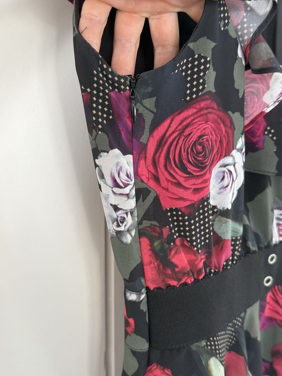 Guess Vestiti: Kleid Guess, Gr. S – Usato da Zürich venduto da parmiggiano 3