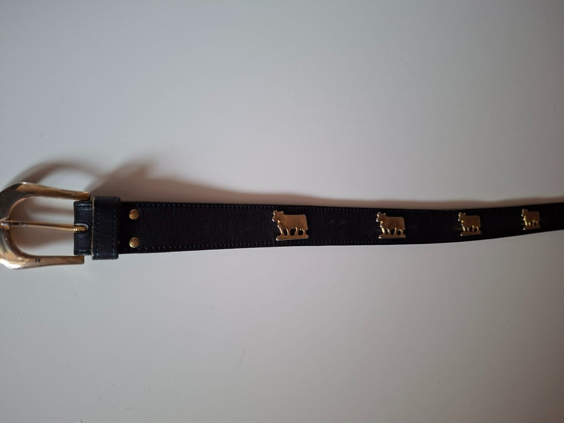 Cinture: Original Chüeligurt echt Leder – Usato da Lohn SH venduto da Zwierbel 1