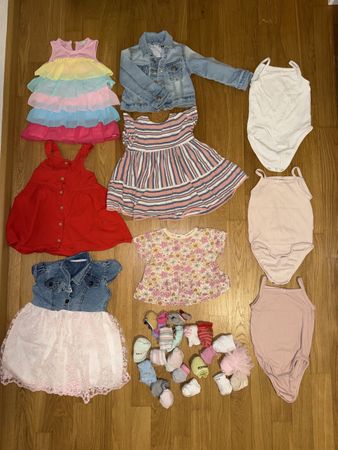 Baby Mädchen Kleiderpaket Kleid,Jesnsjacke,Body Gr.86