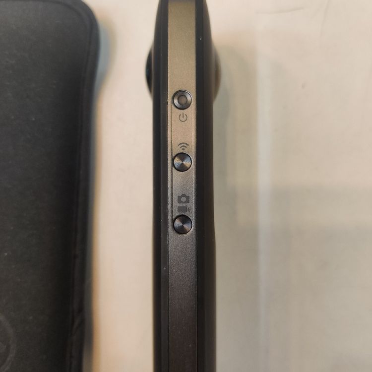 360° Kamera Ricoh Theta mit Hülle für Urlaubsfotos 3