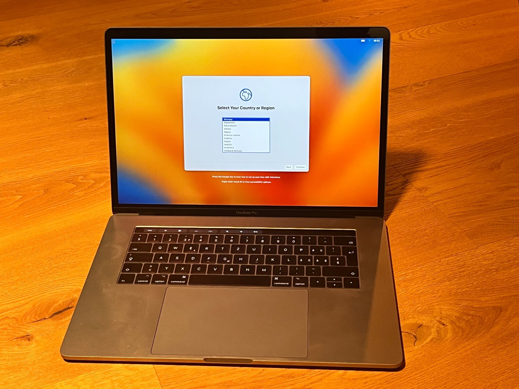 Apple Notebook: Apple MacBook Pro 15" (2017) – Usato da Neftenbach venduto da Spantik7000 4