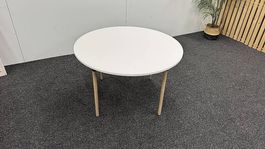 Andersen Furniture runder Esstisch Ø 120 cm Weiss / Eiche
