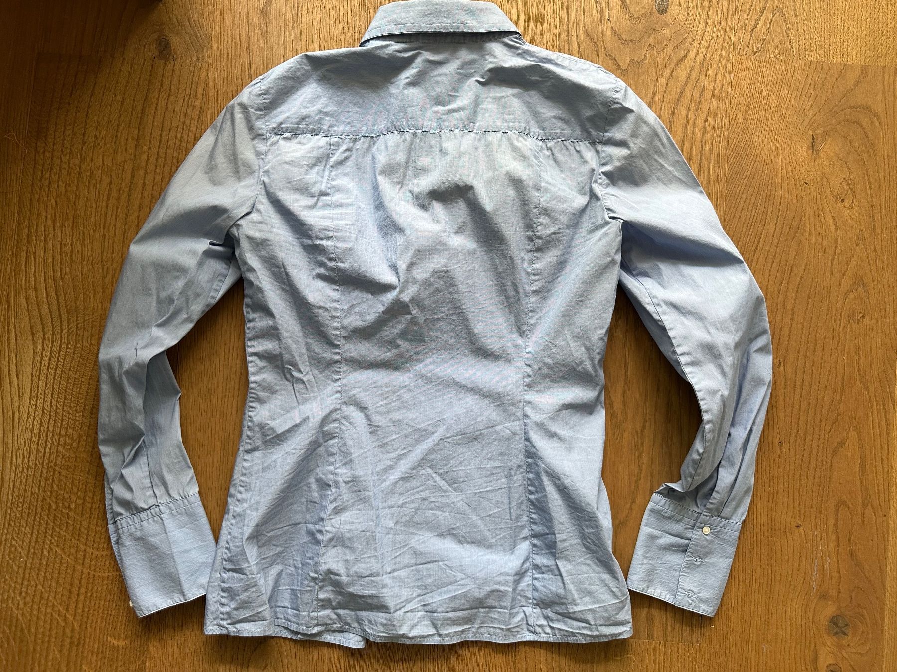 Hugo Boss Camicette: Leichtblaue Hugo Boss Bluse Gr. 38 – Usato da Winterthur venduto da Wiesentroll54 2
