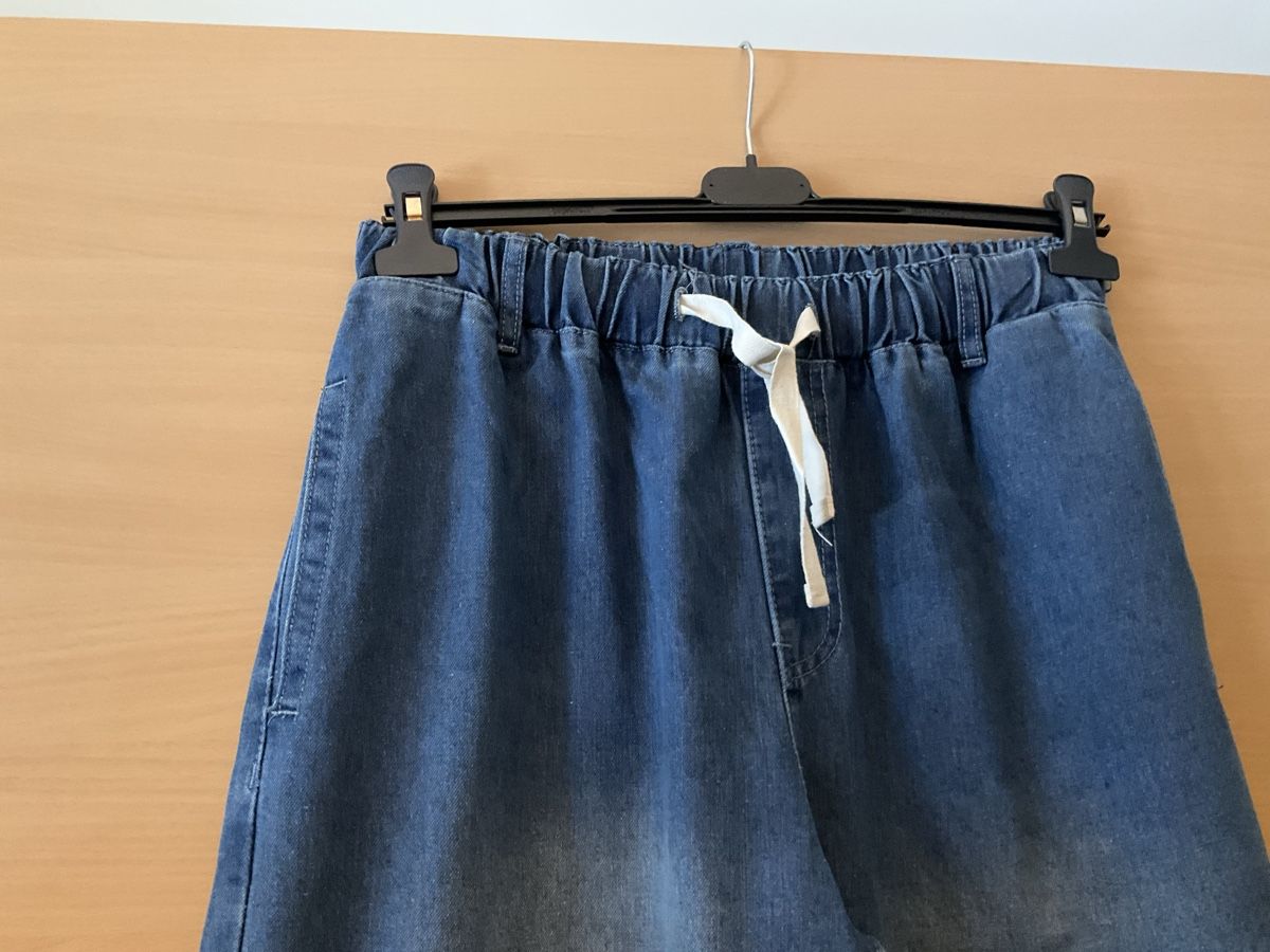 Jeans: Jeans large neuf taille L – Nuovo e nell'imballaggio originale da Murten venduto da Louis1954 2