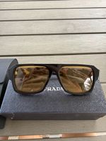 Prada Sonnenbrille mit Etui und Box