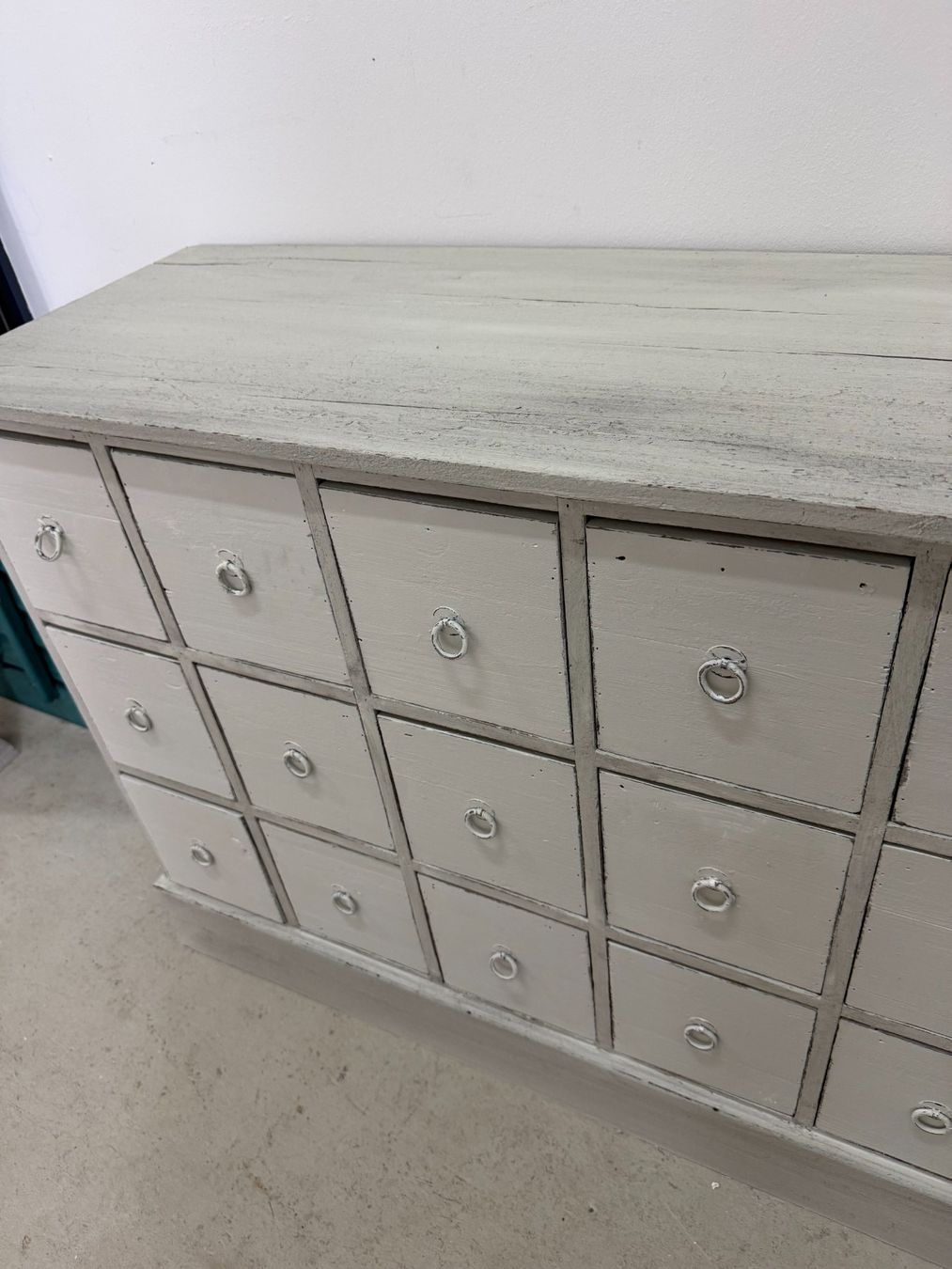 Commodes: Apotheker Kommode Sideboard hellgrün restauriert börnie's – D'occasion à Gränichen par boernies01 3