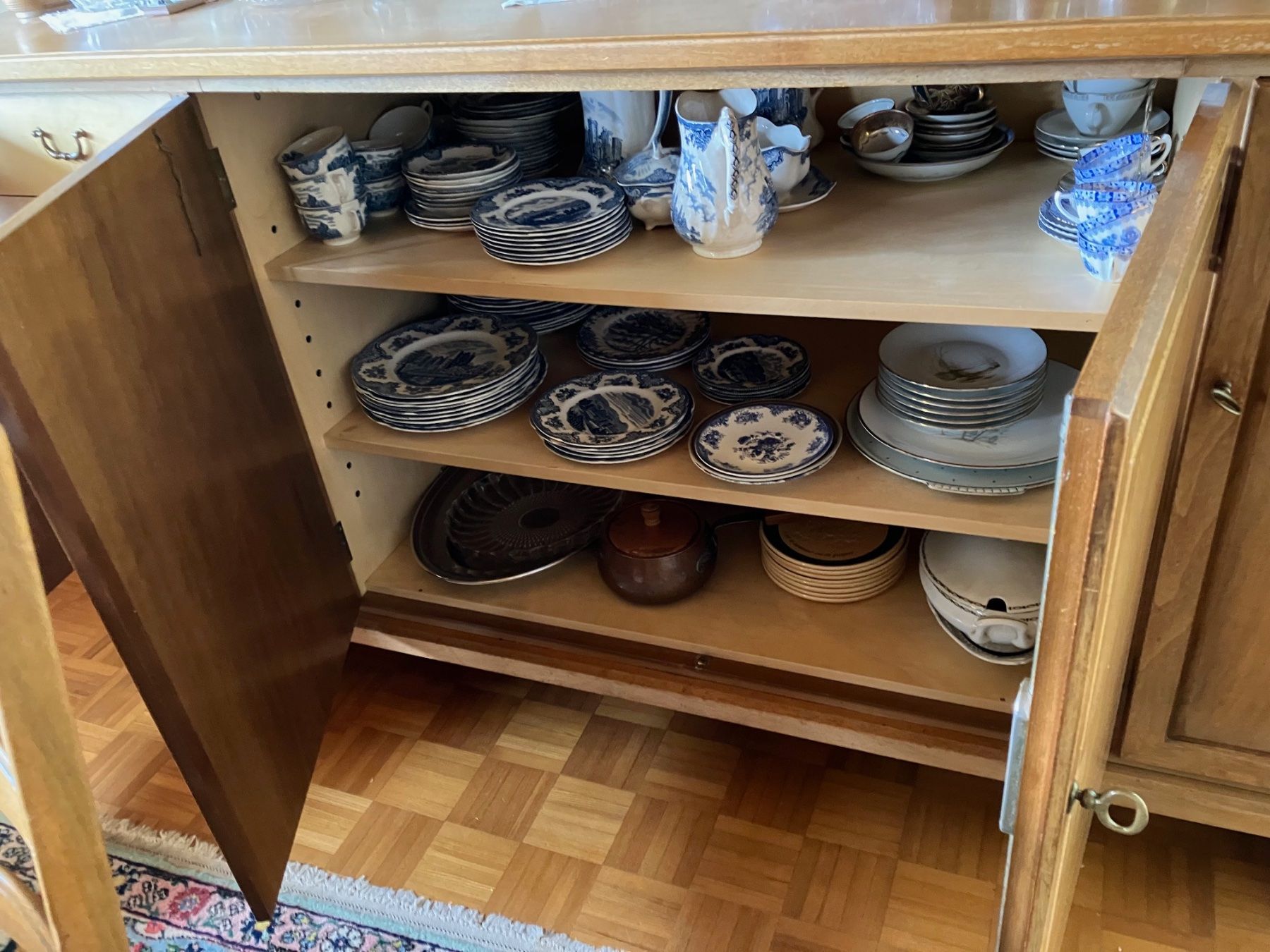 Set di tavolo e panche: Massivholz Esszimmermöbel – Usato da Uster venduto da hpl_nl2w 5