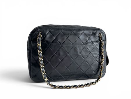 CHANEL Vintage Quilted Camera Bag Tasche