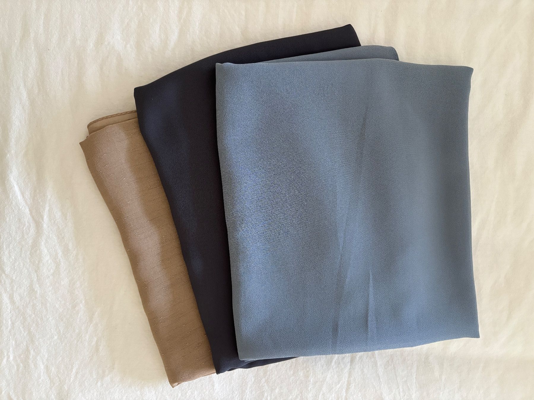 Foulards & écharpes: Lightweight Scarves – Neuf (Voir description) à Zürich par aam_w8ny 3