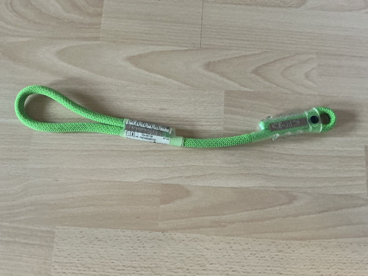 Attrezzatura da arrampicata: Selbstsicherung / Standplatzschlinge 40 cm – Usato da Goldswil venduto da goonk76